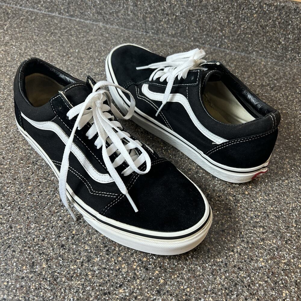 Vans Classic Men 10.5 Sneaker Skate Shoe Lace Up Low Black Suede/Canvas women 12